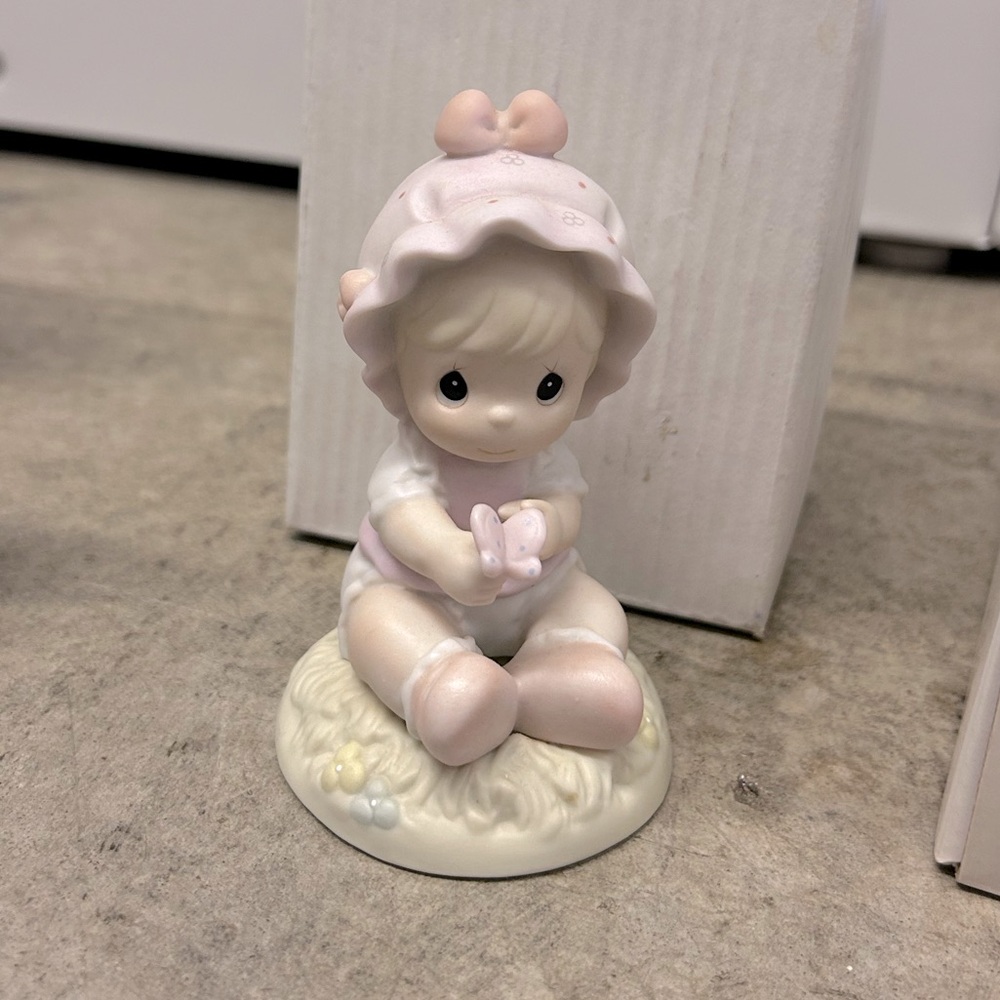 Precious moments butterfly friend figurine